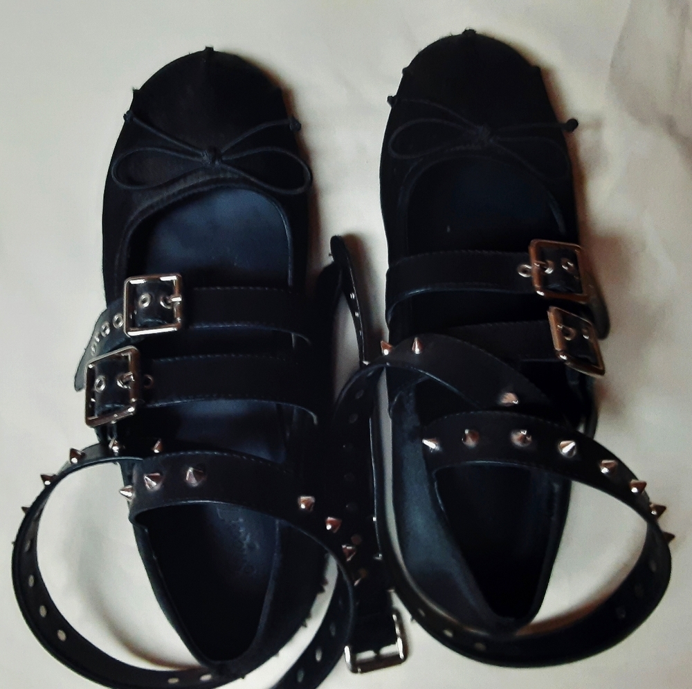 Dollz Kill Ballerina Flats